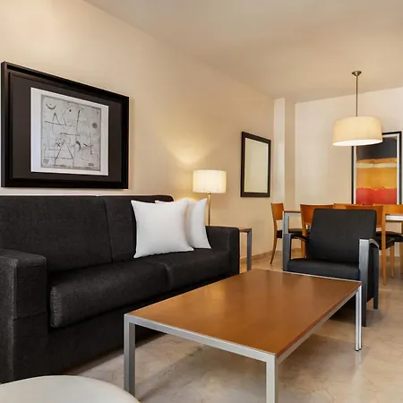 Ramada Hotel&suites By Wyndham Costa Del Sol Apartahotel Fuengirola