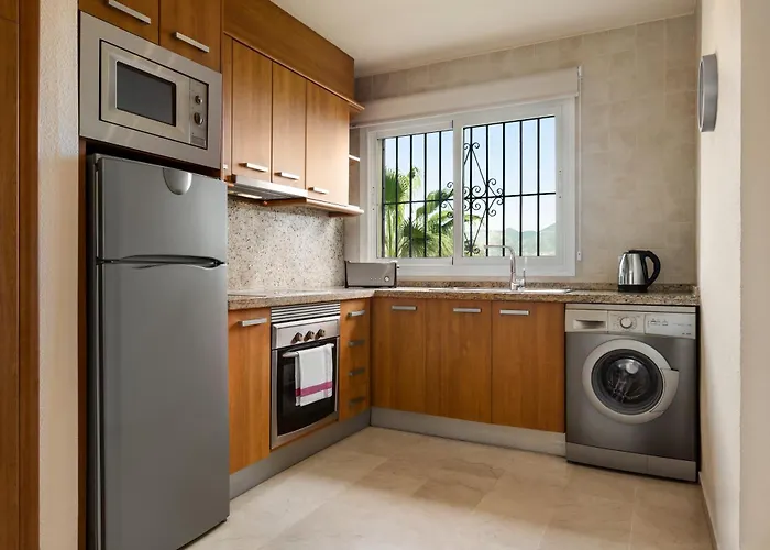 Aparthotel Ramada & By Wyndham Costa Del Sol