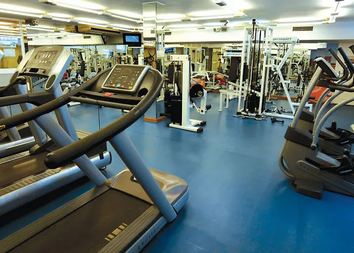 Ramada & By Wyndham Costa Del Sol 3*