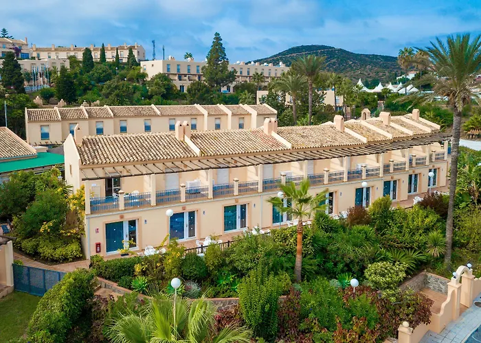 Ramada & By Wyndham Costa Del Sol Appart hôtel 3*